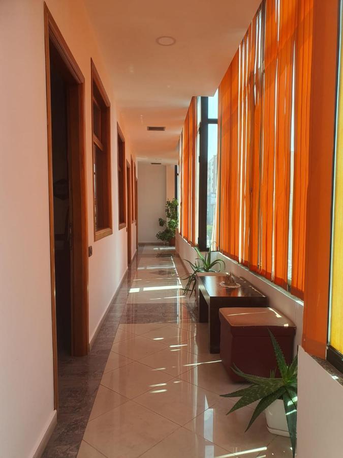 Hotel W Bush Square Fushe-Kruje Extérieur photo